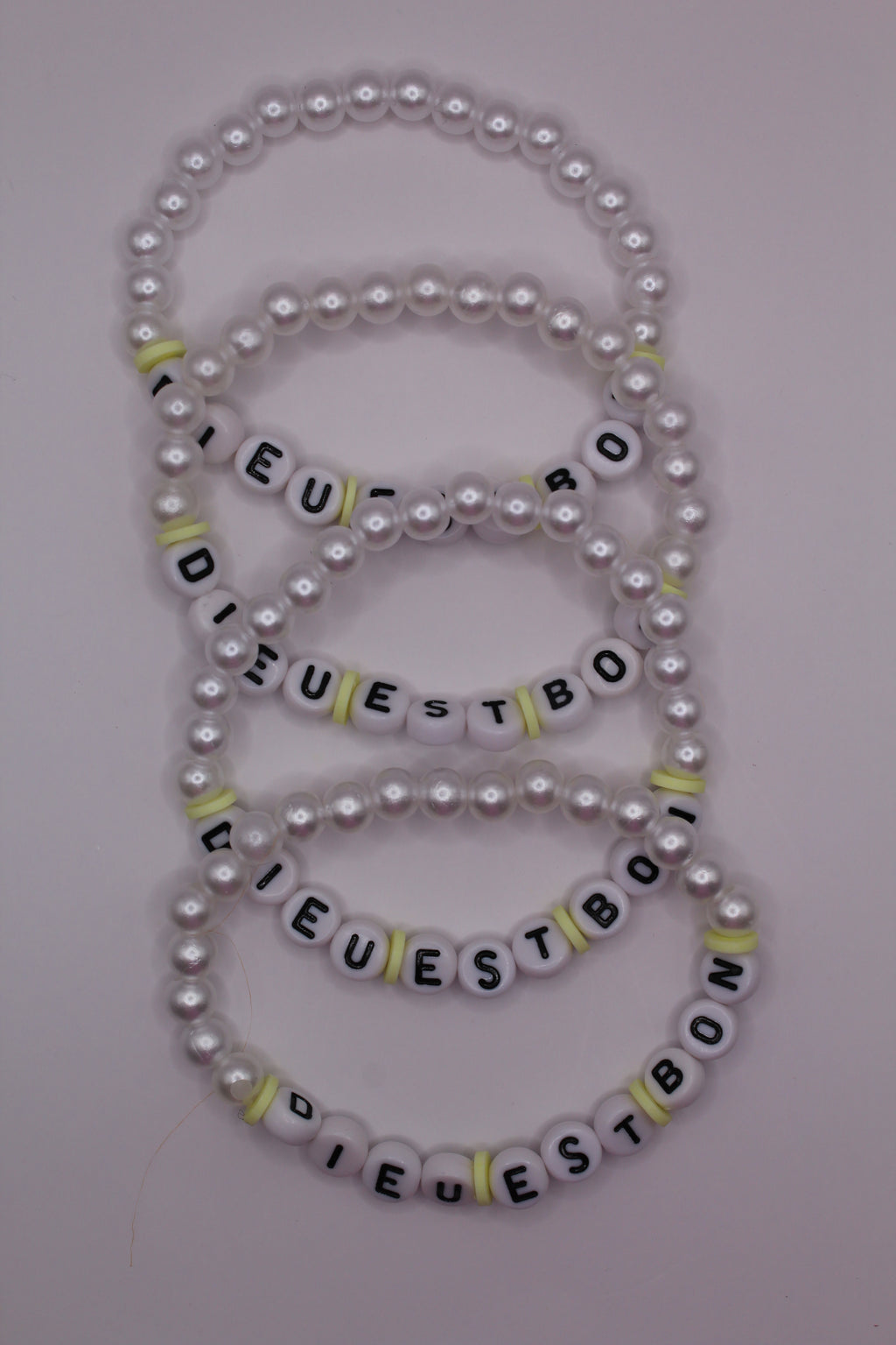 Dieu Est Bon Bracelets