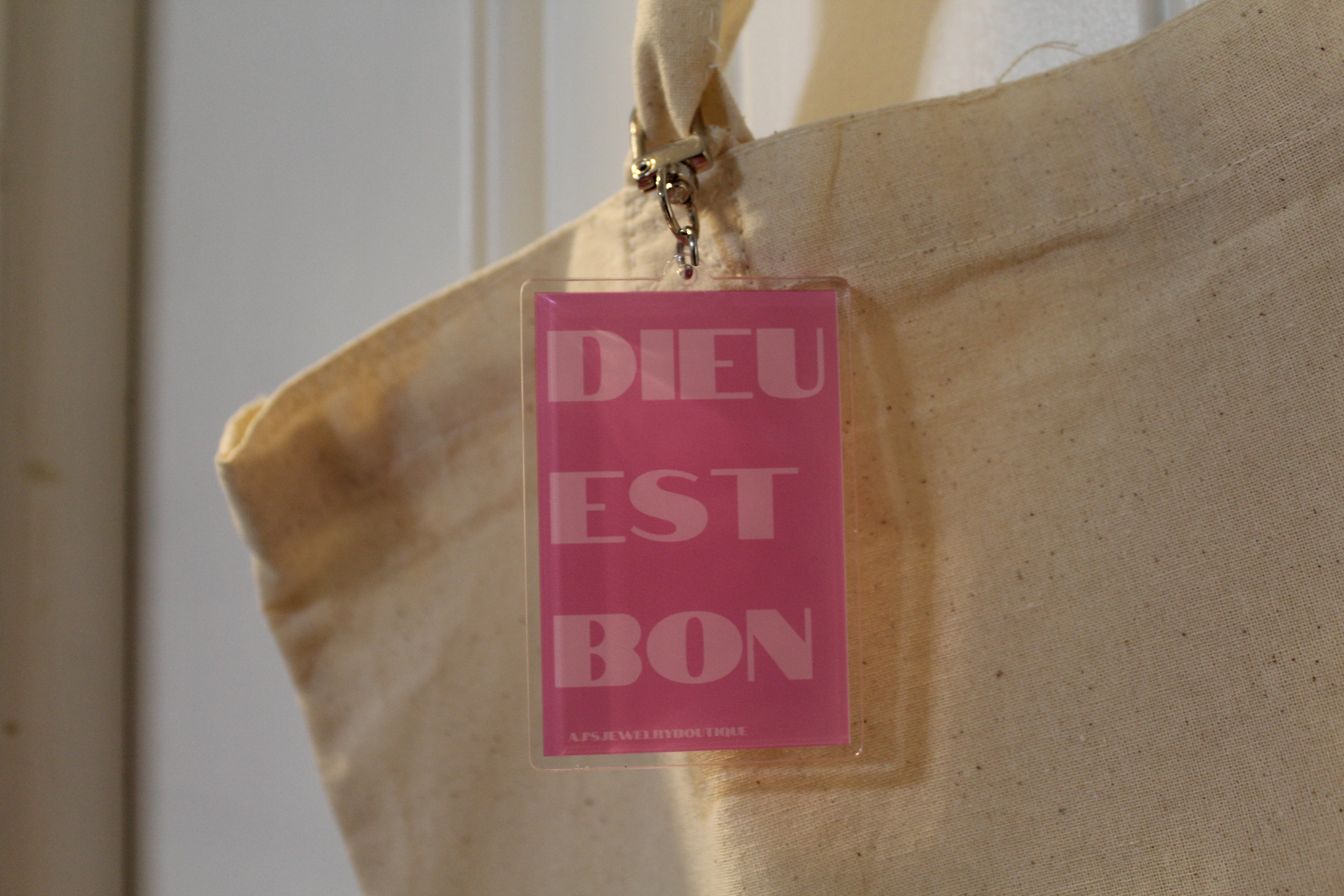 “Dieu Est Bon” Keychain