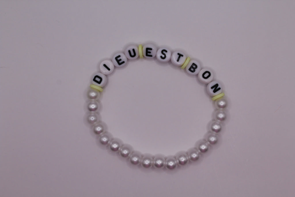 Dieu Est Bon Bracelets