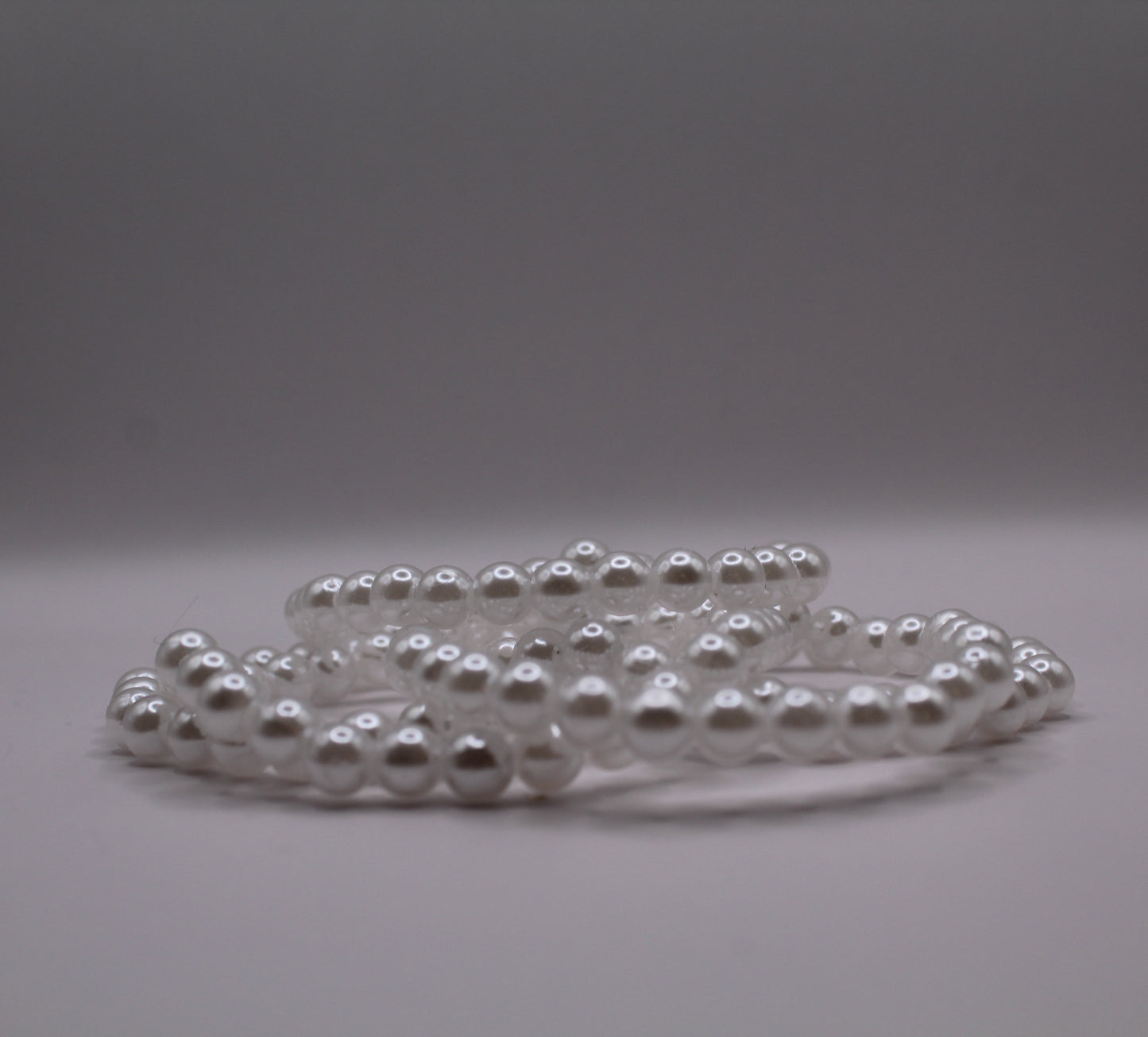 Plain Pearl Bracelet